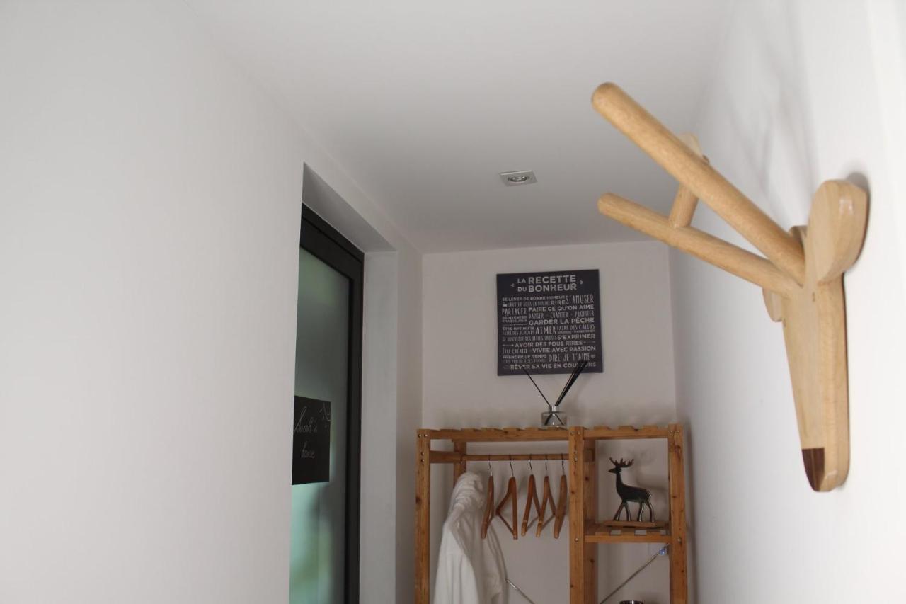 Studio Tout Neuf. Court Sejour, Loisirs, Professionnel Chaudfontaine Bagian luar foto